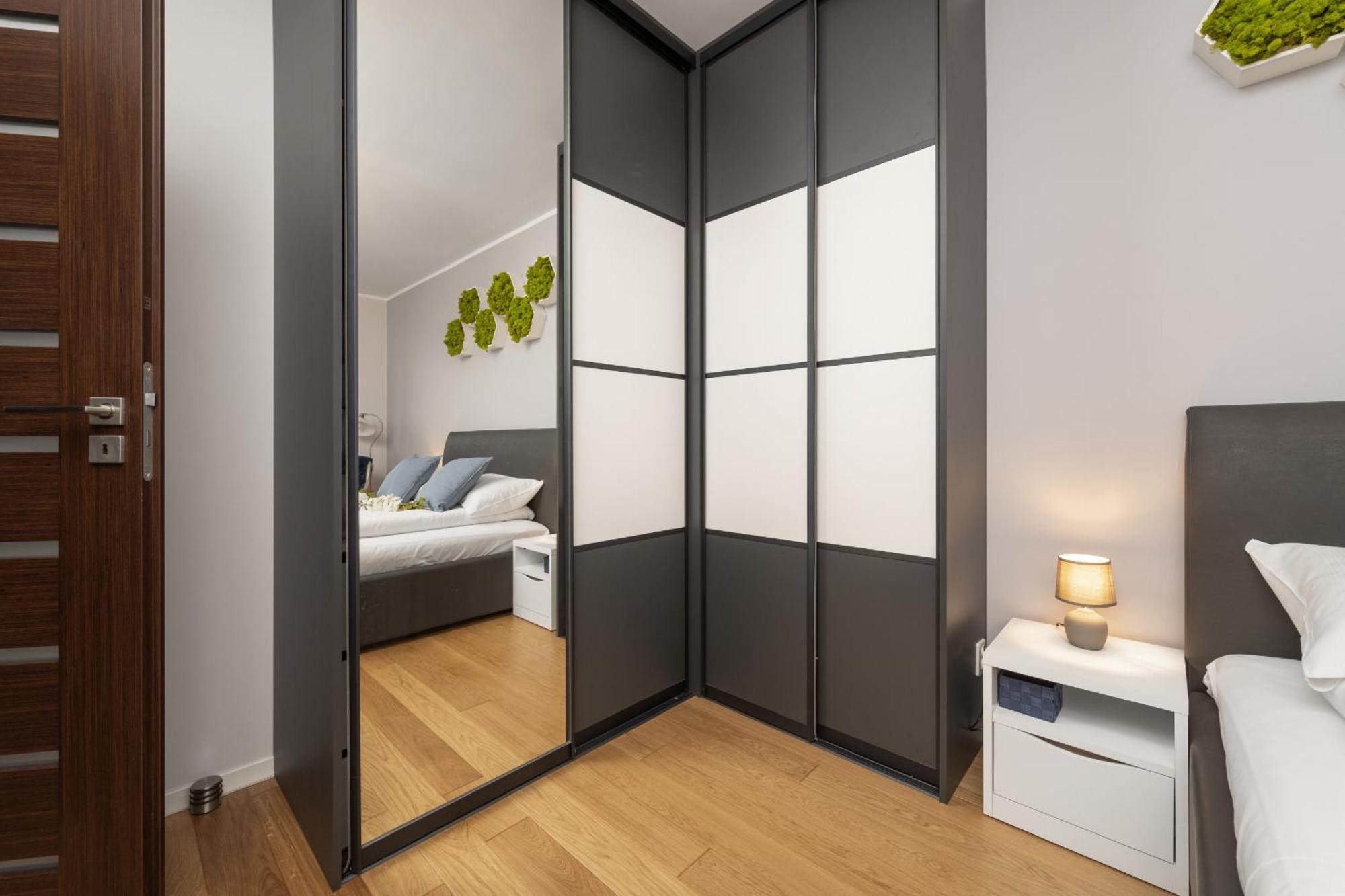 Comfortable Apartment Krakowska Wroclaw With Free Parking By Noclegi Renters Exterior foto