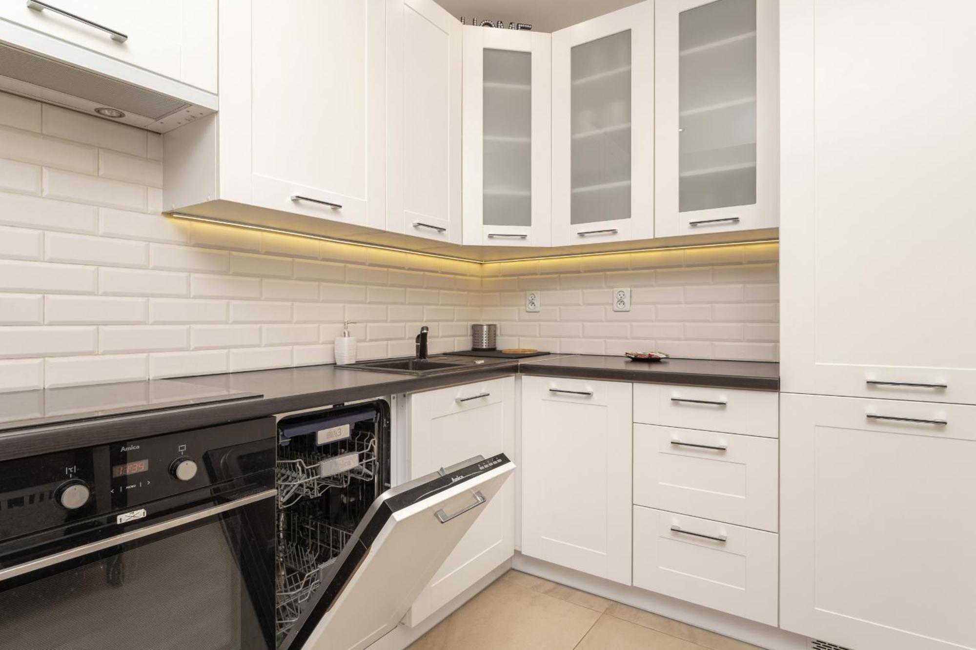 Comfortable Apartment Krakowska Wroclaw With Free Parking By Noclegi Renters Exterior foto