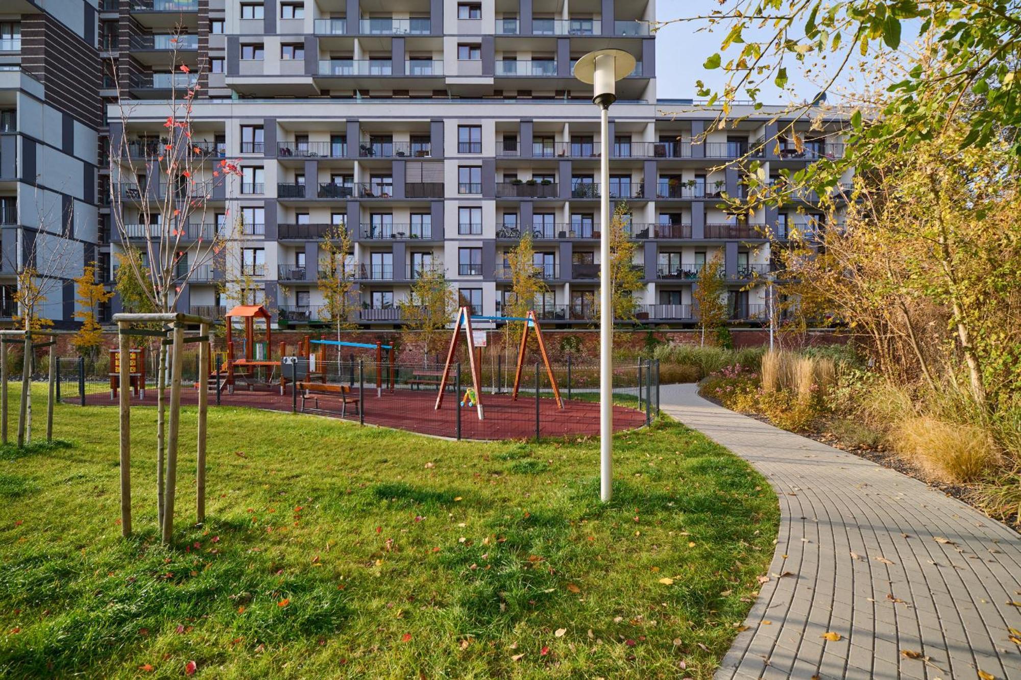 Comfortable Apartment Krakowska Wroclaw With Free Parking By Noclegi Renters Exterior foto